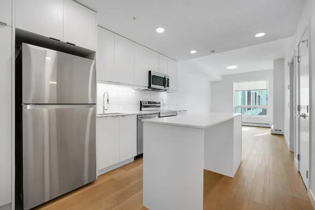 8500 19 Avenue SE Calgary AB T2A 0M8