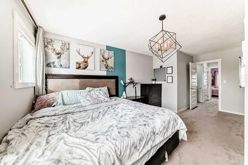 50 Westland Road Okotoks AB T1S 2G4