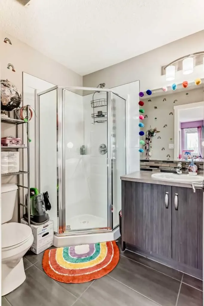50 Westland Road Okotoks AB T1S 2G4