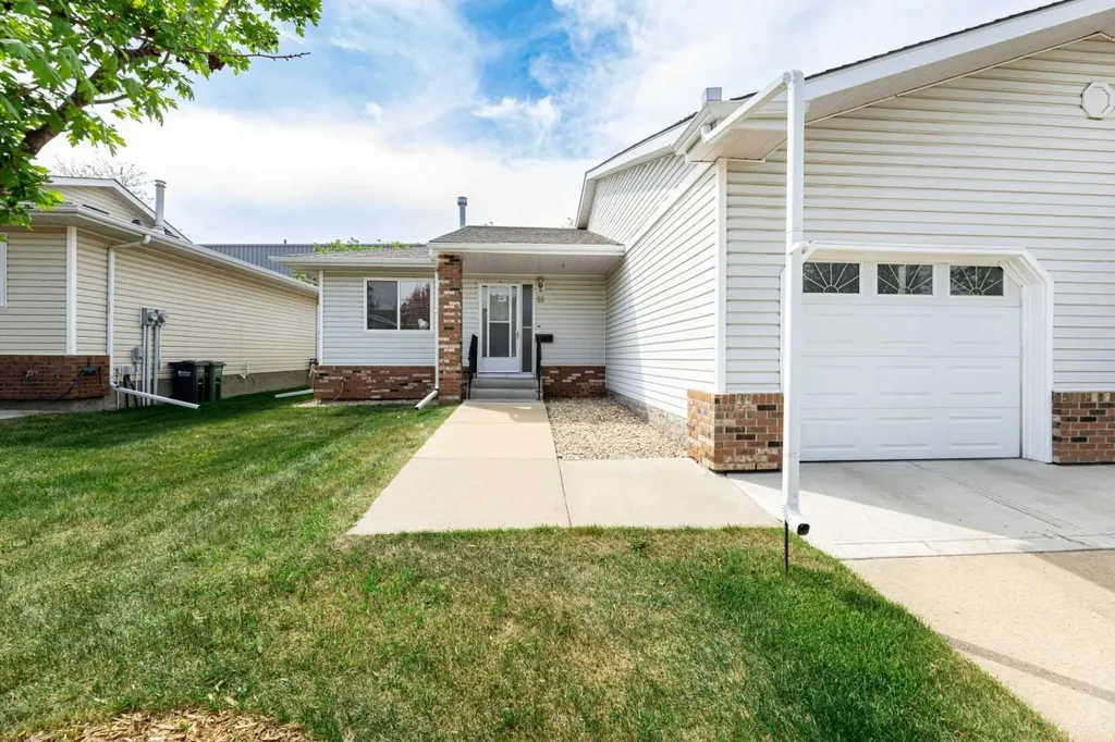 2816 Botterill Crescent Red Deer AB T4R 2H7