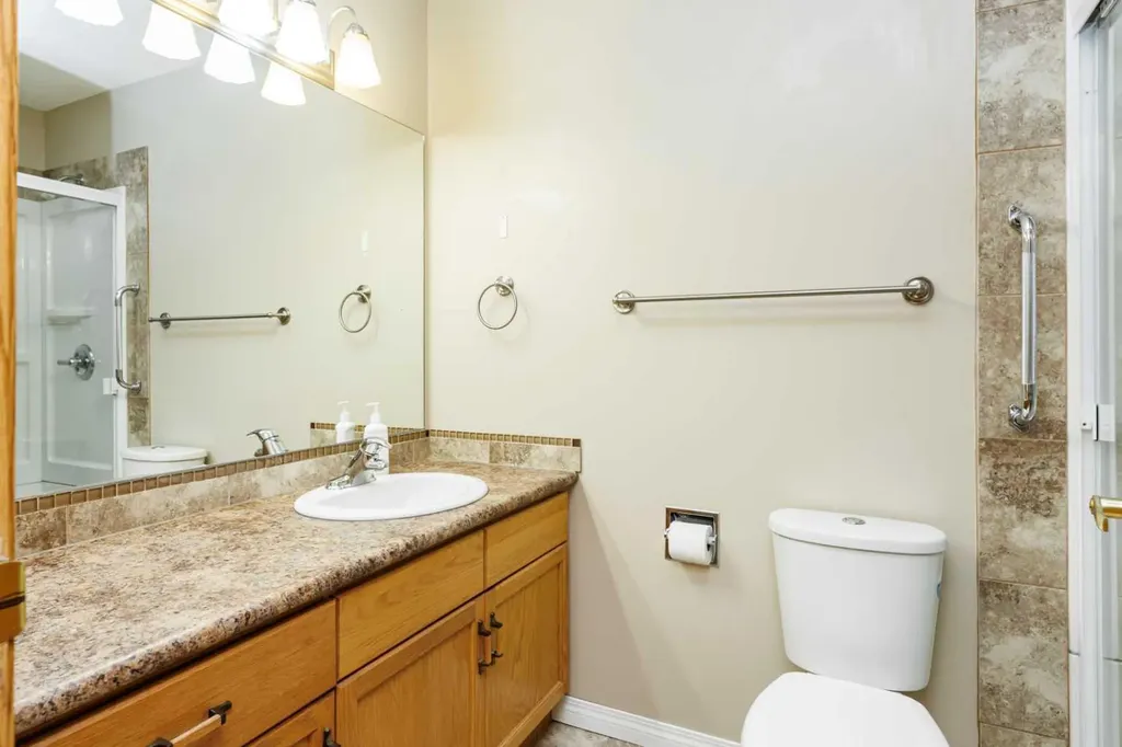 2816 Botterill Crescent Red Deer AB T4R 2H7