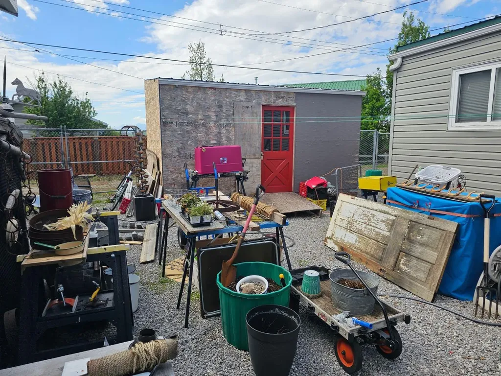 209 2 Street Cowley AB T0K 0P0