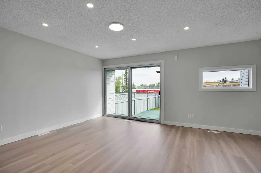 131 Templehill Drive NE Calgary AB T1Y 4T1