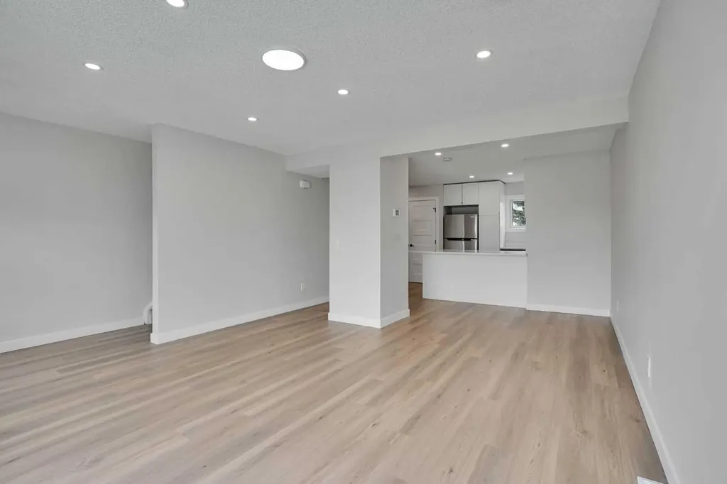131 Templehill Drive NE Calgary AB T1Y 4T1