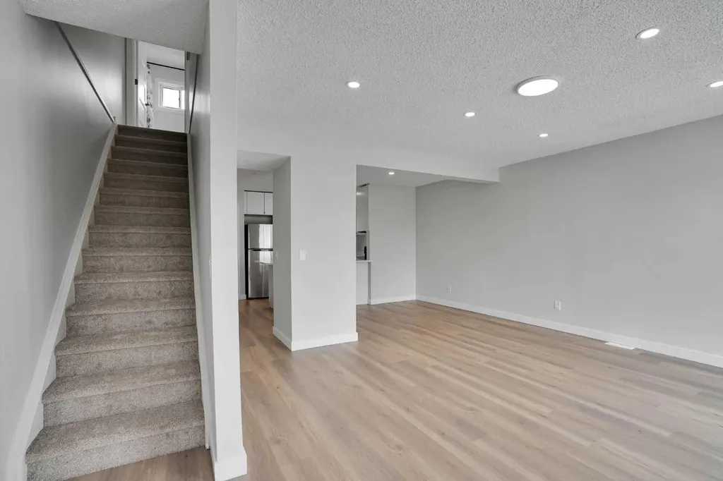 131 Templehill Drive NE Calgary AB T1Y 4T1