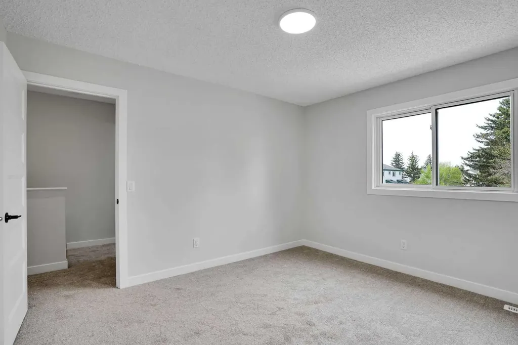 131 Templehill Drive NE Calgary AB T1Y 4T1