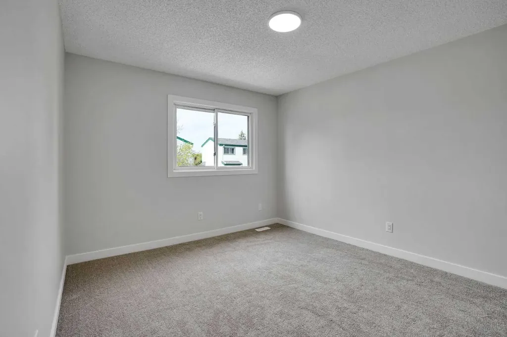 131 Templehill Drive NE Calgary AB T1Y 4T1