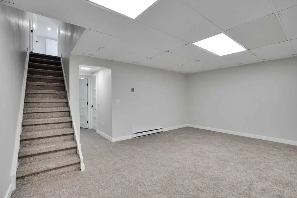 131 Templehill Drive NE Calgary AB T1Y 4T1