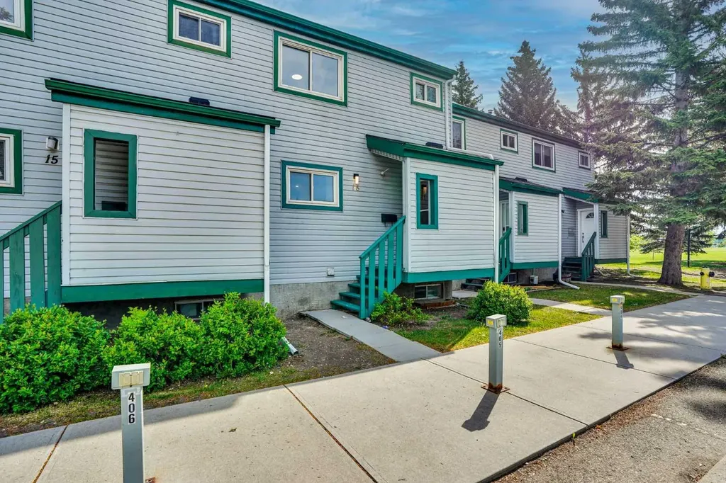 131 Templehill Drive NE Calgary AB T1Y 4T1