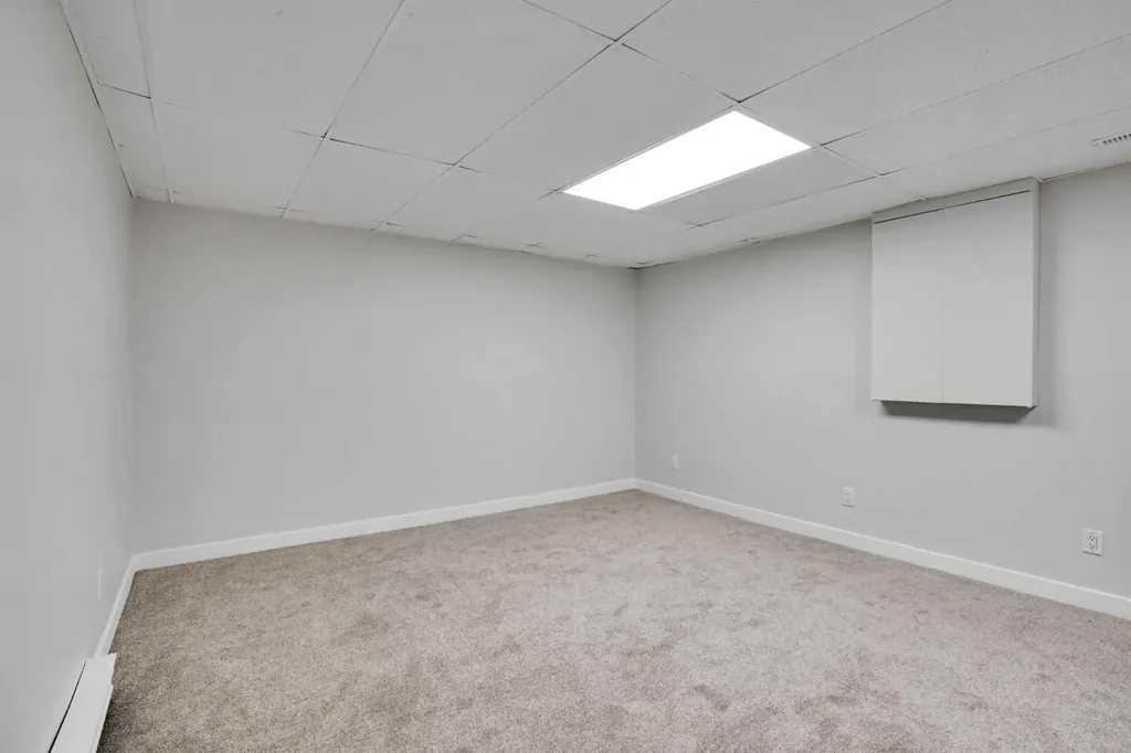 131 Templehill Drive NE Calgary AB T1Y 4T1