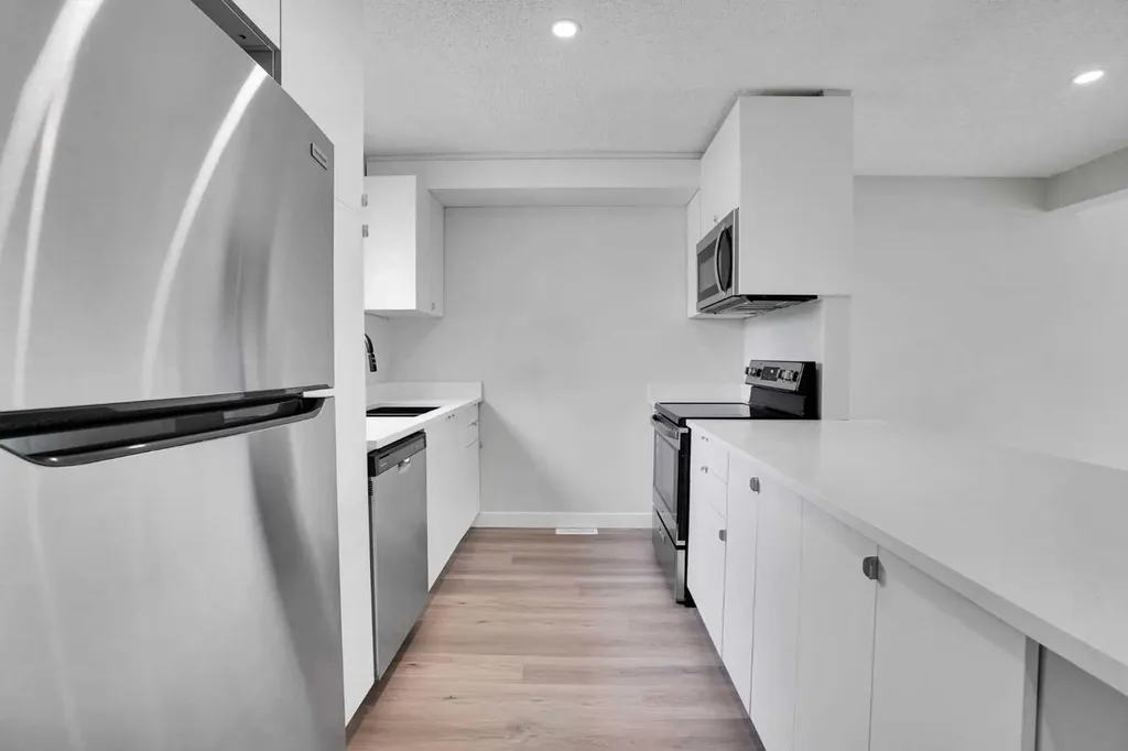 131 Templehill Drive NE Calgary AB T1Y 4T1