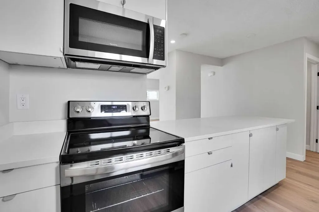 131 Templehill Drive NE Calgary AB T1Y 4T1