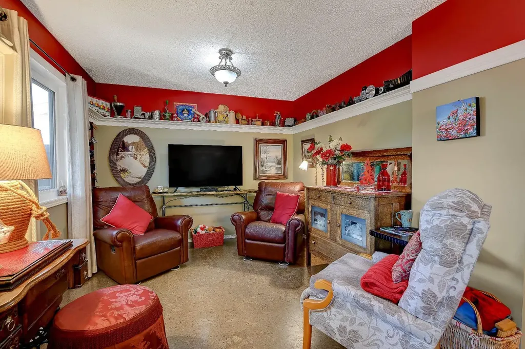 8002 103 Street Grande Prairie AB T8W 2A3