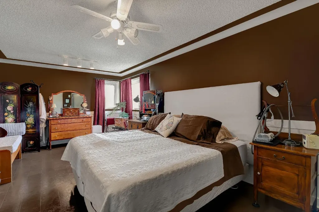 8002 103 Street Grande Prairie AB T8W 2A3