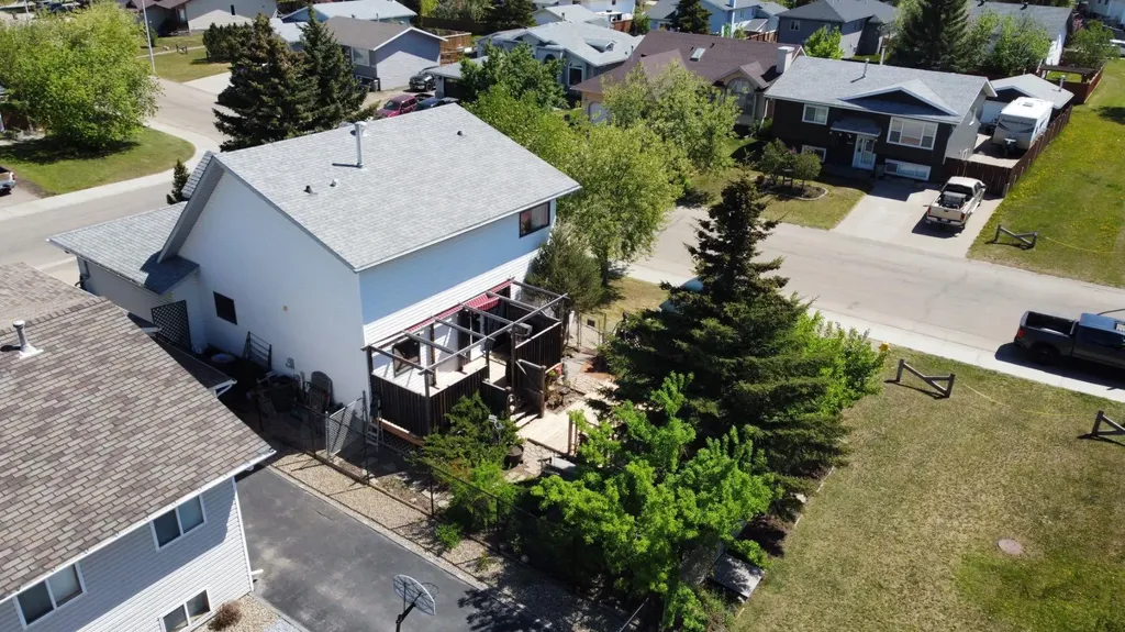 8002 103 Street Grande Prairie AB T8W 2A3