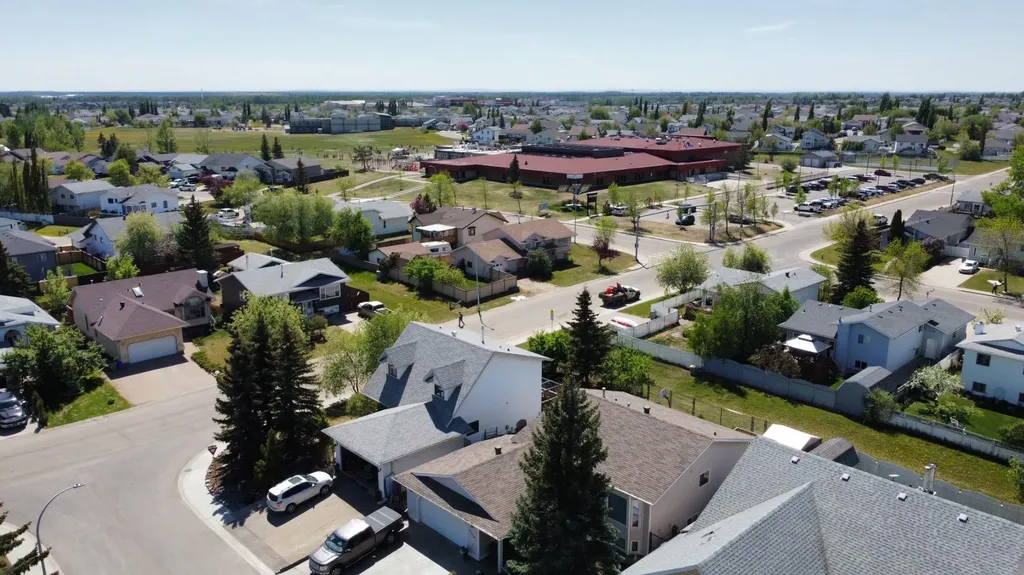 8002 103 Street Grande Prairie AB T8W 2A3
