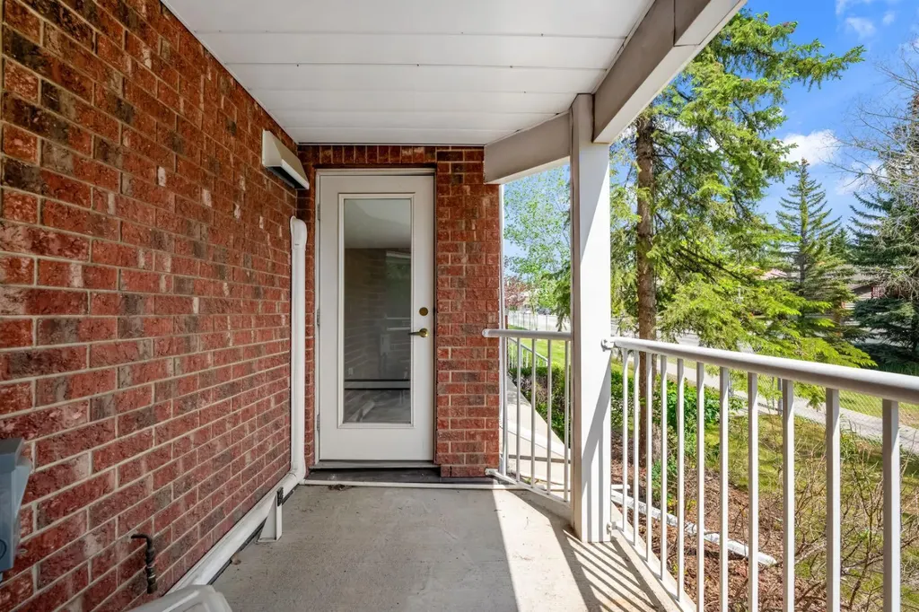 1108 Hawksbrow Point NW Calgary AB T3G 4C9