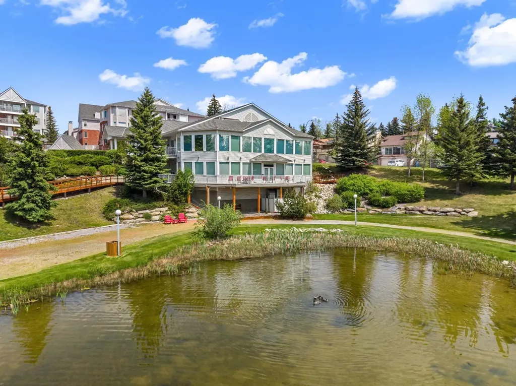 1108 Hawksbrow Point NW Calgary AB T3G 4C9