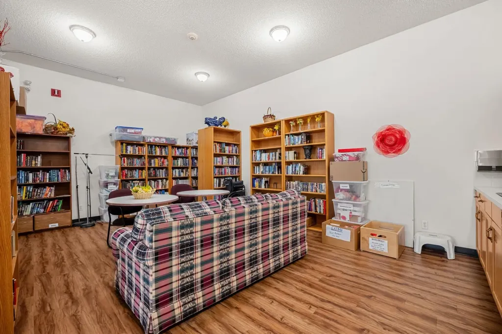 1108 Hawksbrow Point NW Calgary AB T3G 4C9