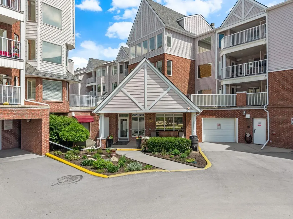 1108 Hawksbrow Point NW Calgary AB T3G 4C9
