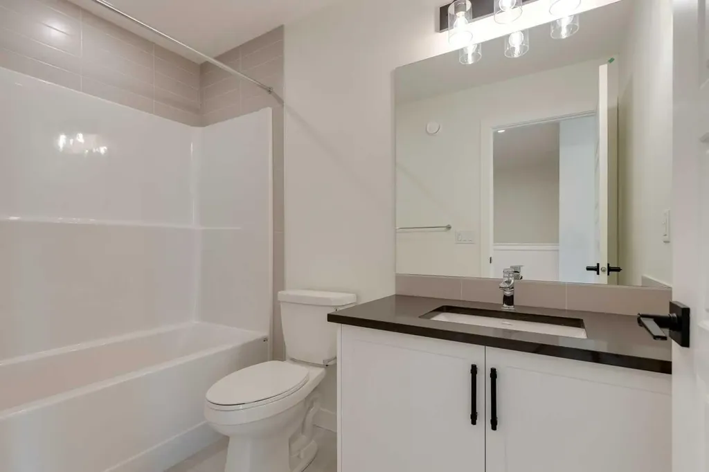 8542 Huxbury Drive NE Calgary AB T2A 4Y1