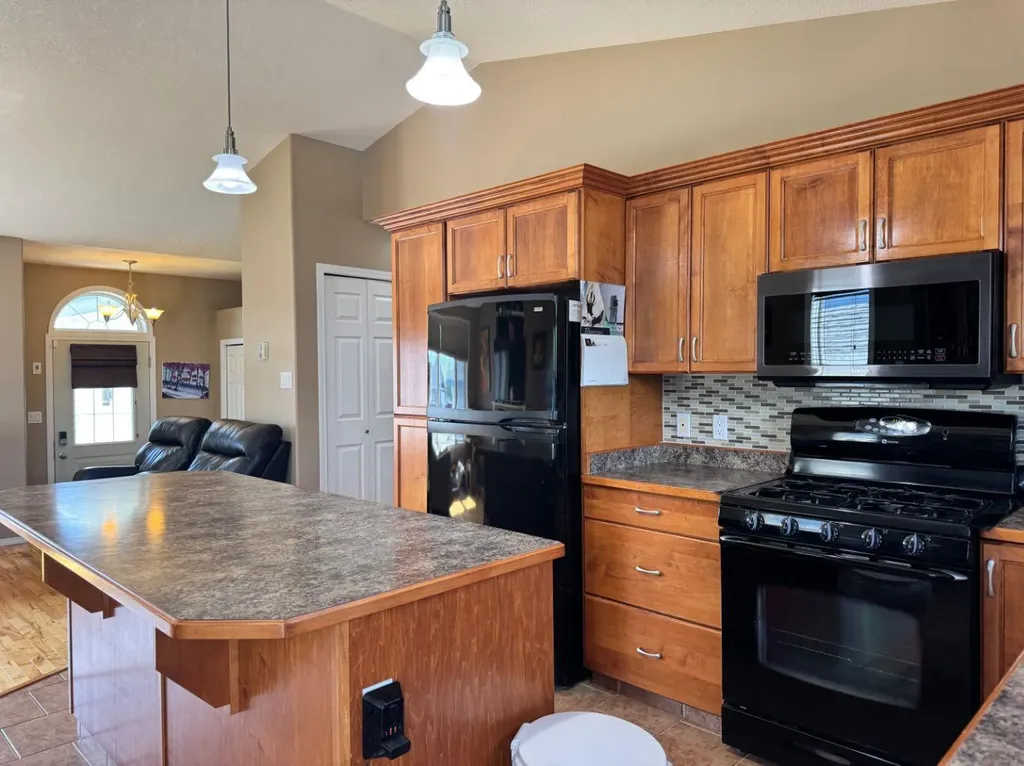11345 110 Avenue Crescent Fairview AB T0H 1L0