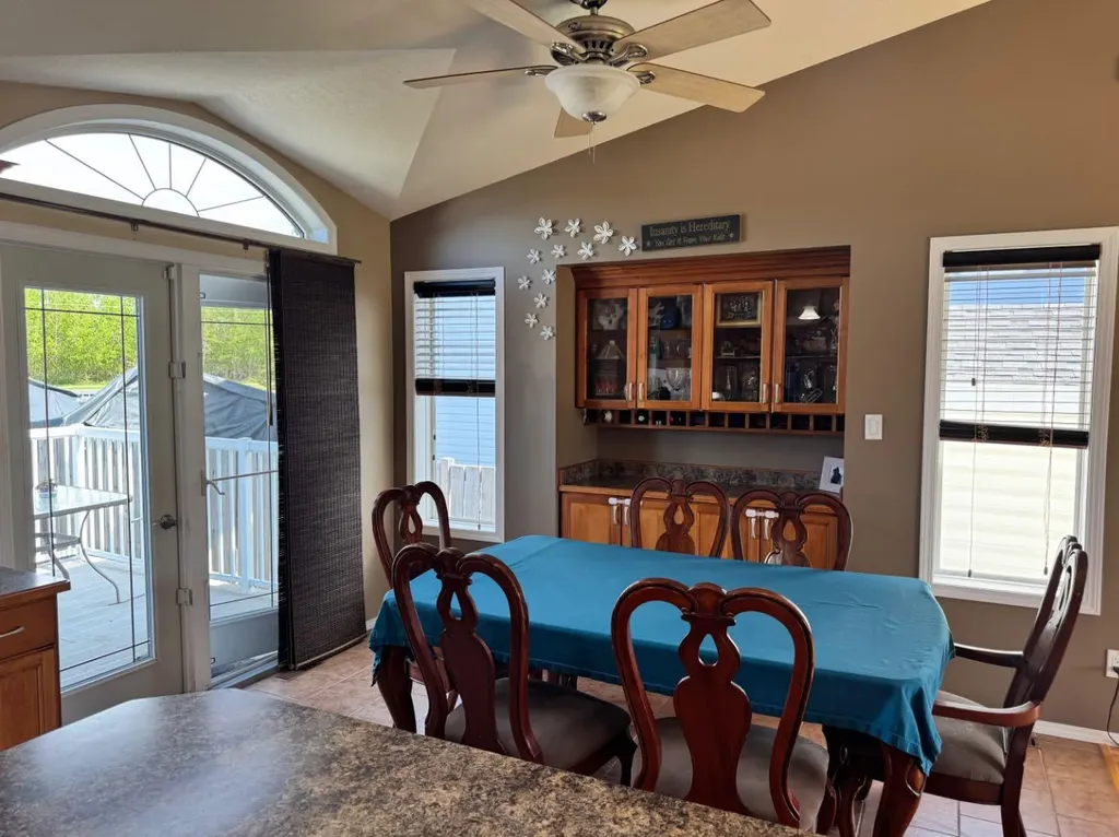 11345 110 Avenue Crescent Fairview AB T0H 1L0