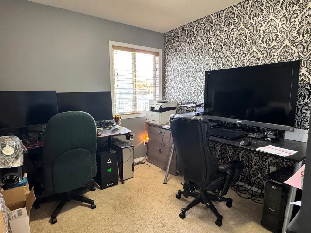 11345 110 Avenue Crescent Fairview AB T0H 1L0