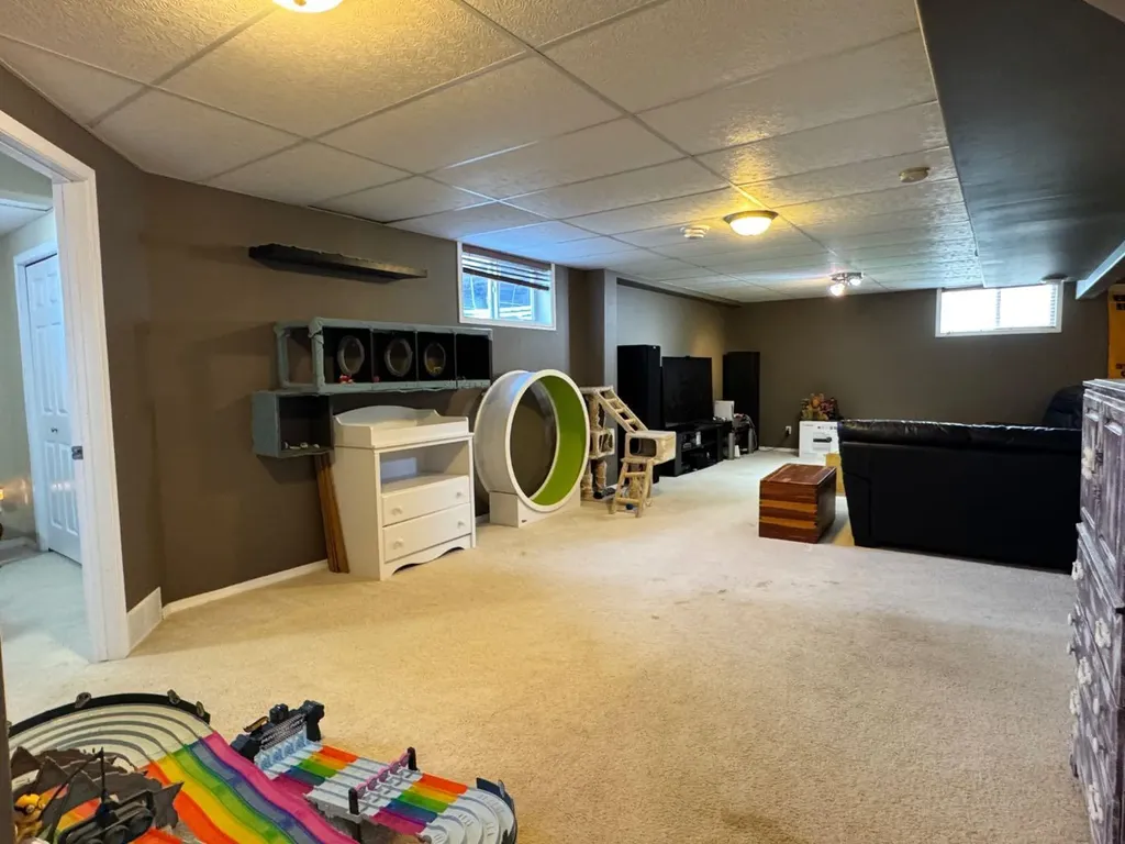 11345 110 Avenue Crescent Fairview AB T0H 1L0