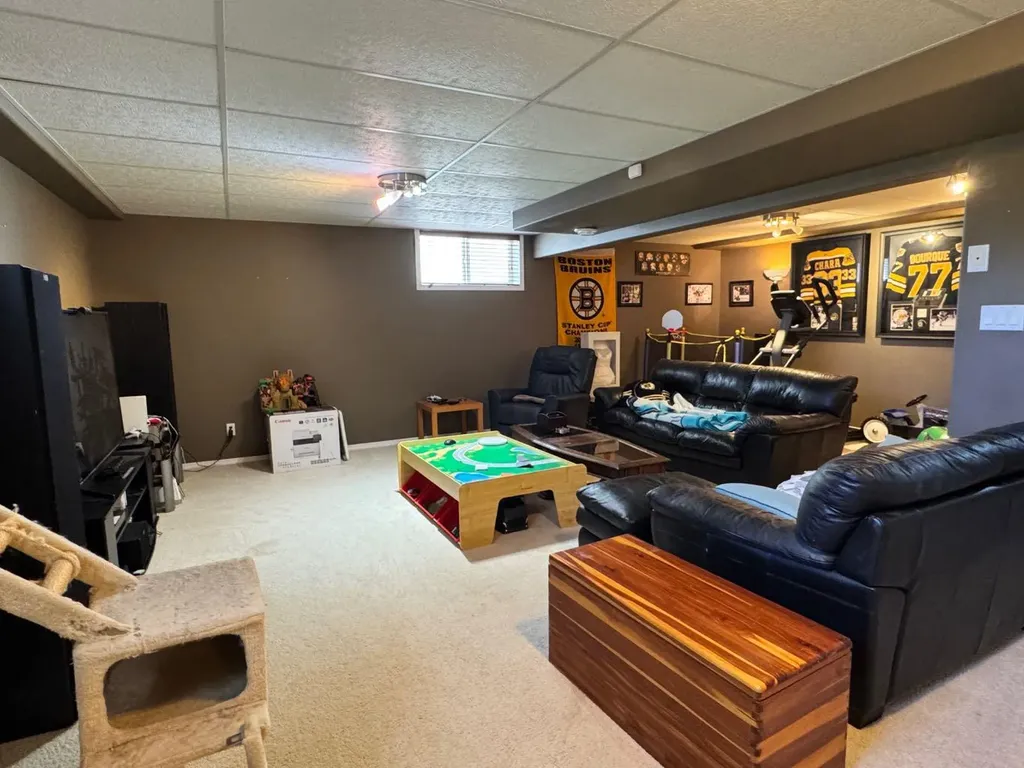 11345 110 Avenue Crescent Fairview AB T0H 1L0