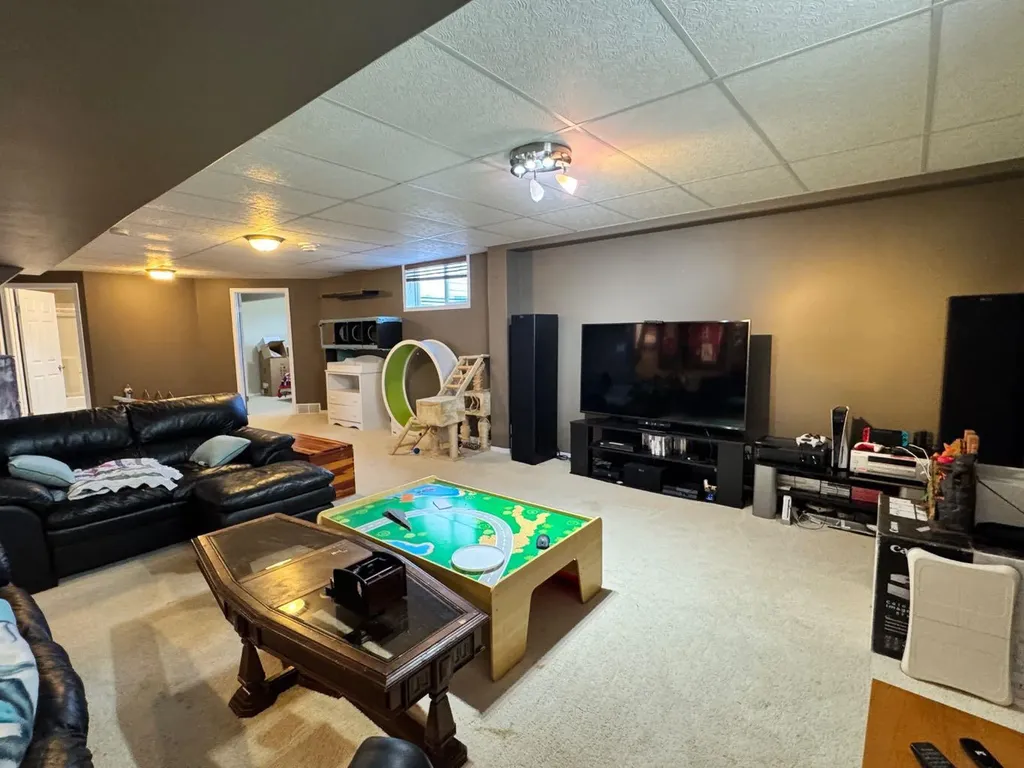 11345 110 Avenue Crescent Fairview AB T0H 1L0