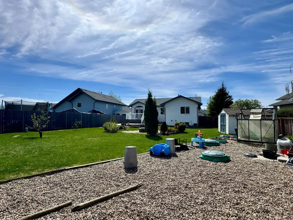 11345 110 Avenue Crescent Fairview AB T0H 1L0