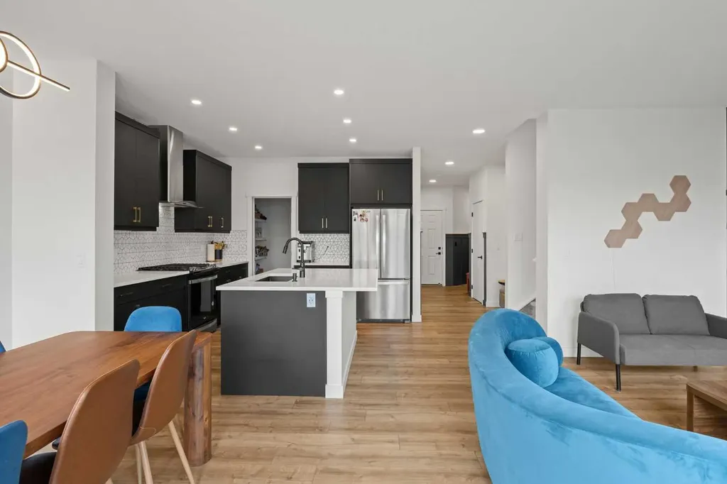 436 Belmont Park SW Calgary AB T2X 5S9