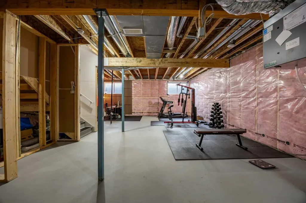436 Belmont Park SW Calgary AB T2X 5S9