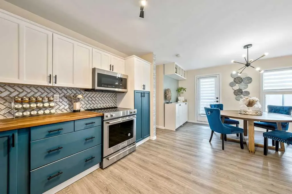 5 Shawglen Court SW Calgary AB T2Y2R1