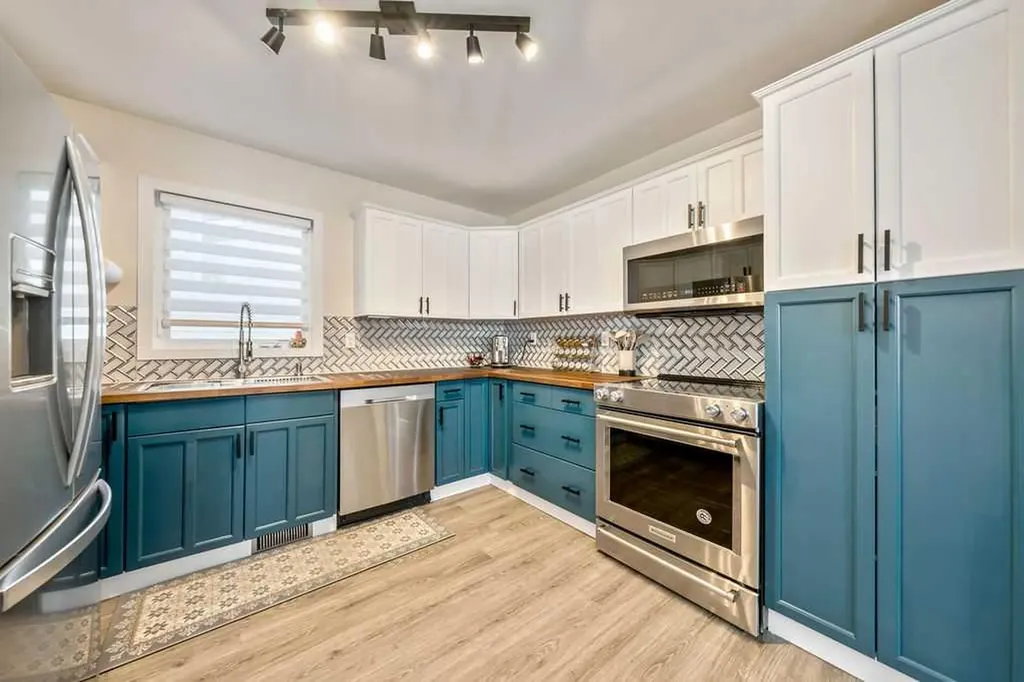 5 Shawglen Court SW Calgary AB T2Y2R1