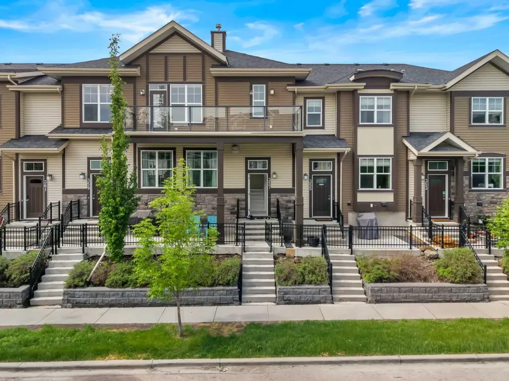 357 Mckenzie Towne Gate SE Calgary AB T2Z 1C8