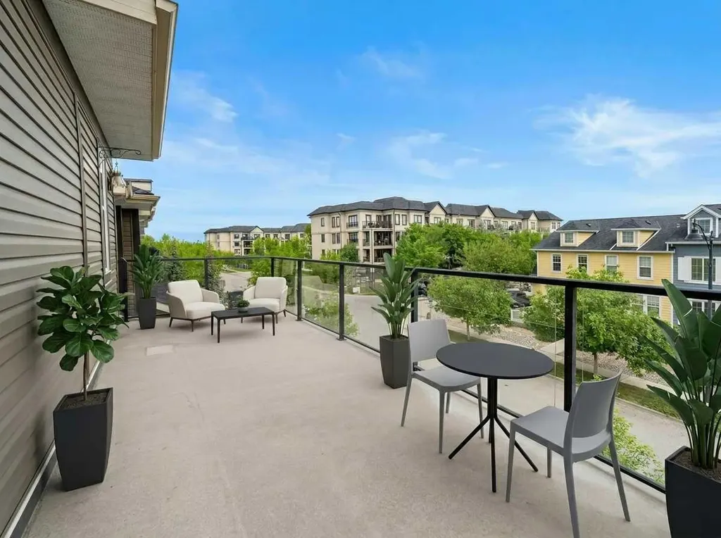 357 Mckenzie Towne Gate SE Calgary AB T2Z 1C8