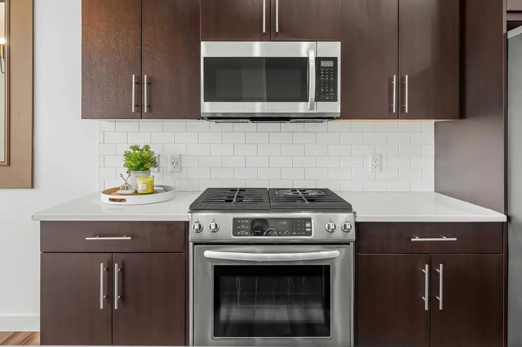 357 Mckenzie Towne Gate SE Calgary AB T2Z 1C8