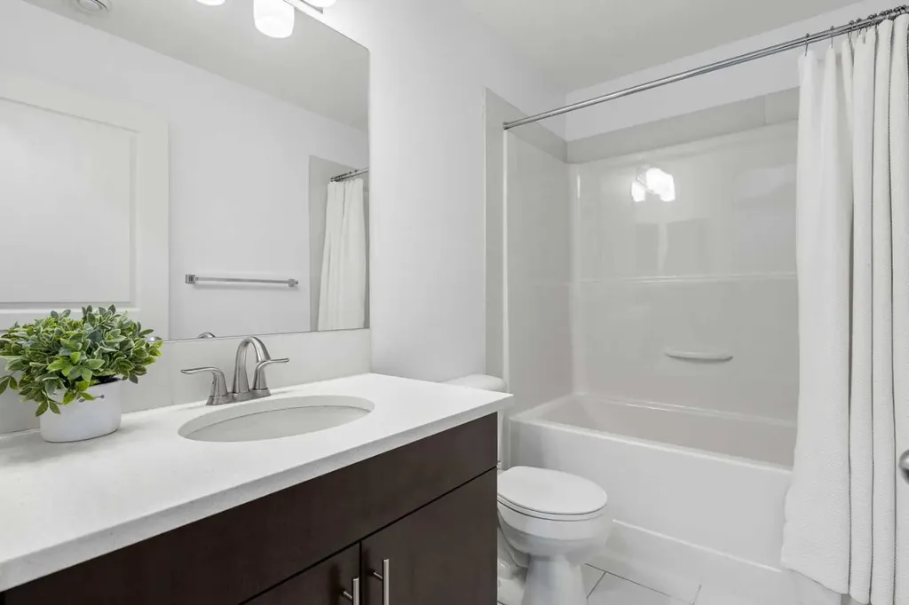 357 Mckenzie Towne Gate SE Calgary AB T2Z 1C8