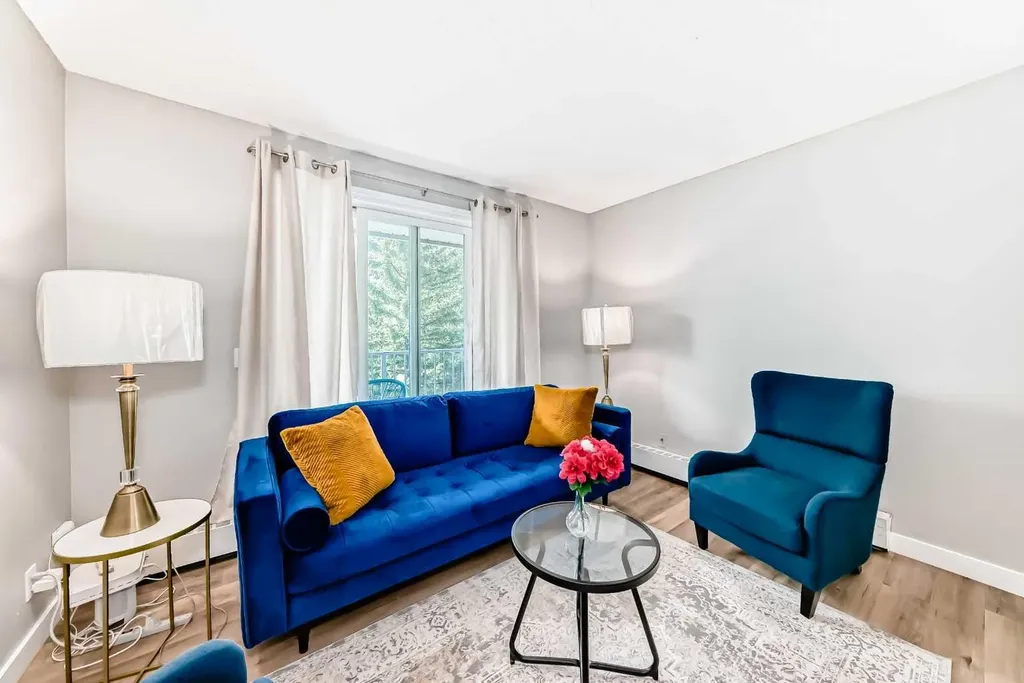 5601 Dalton Drive NW Calgary AB T3A 2E2