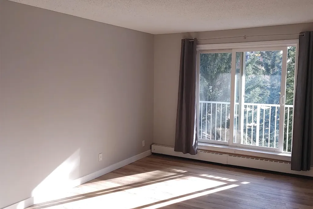 5601 Dalton Drive NW Calgary AB T3A 2E2