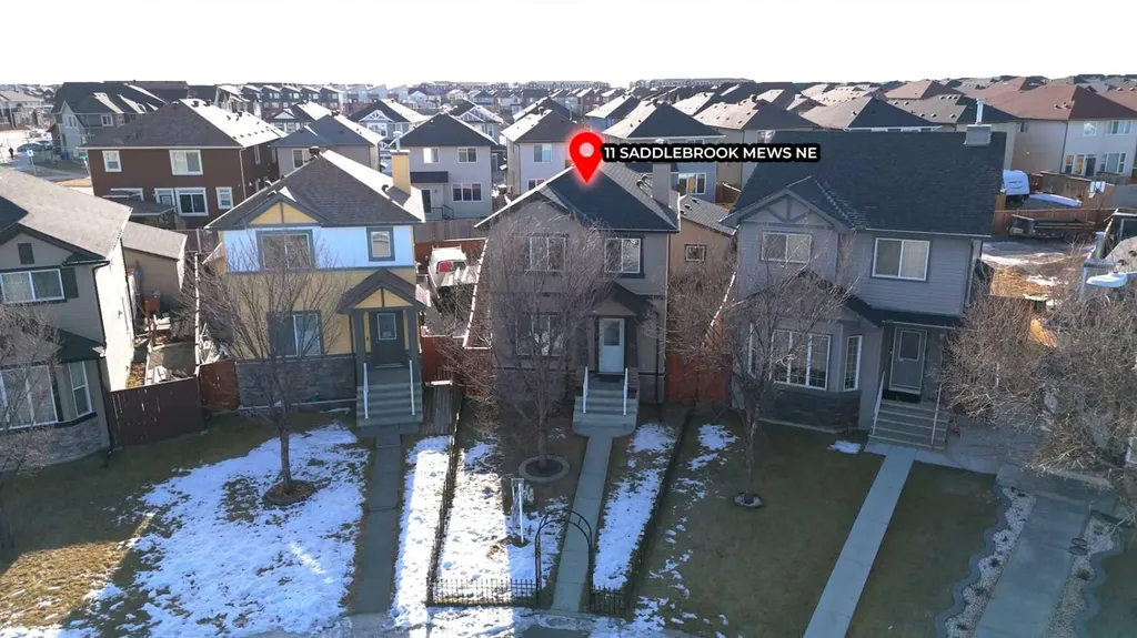 11 Saddlebrook Mews NE Calgary AB T3J 0B3
