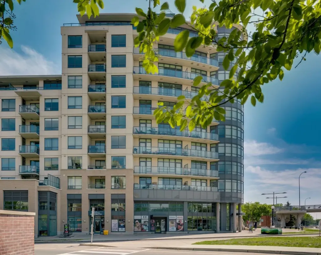 38 9 Street NE Calgary AB T2E 7X9