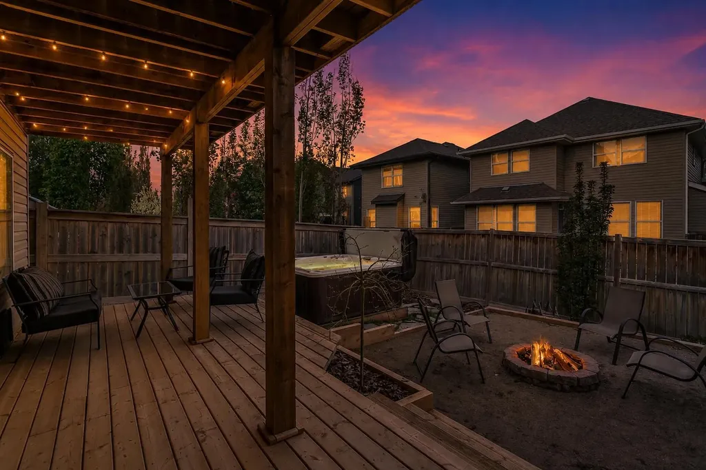 60 Auburn Glen Green SE Calgary AB T3M 0R2