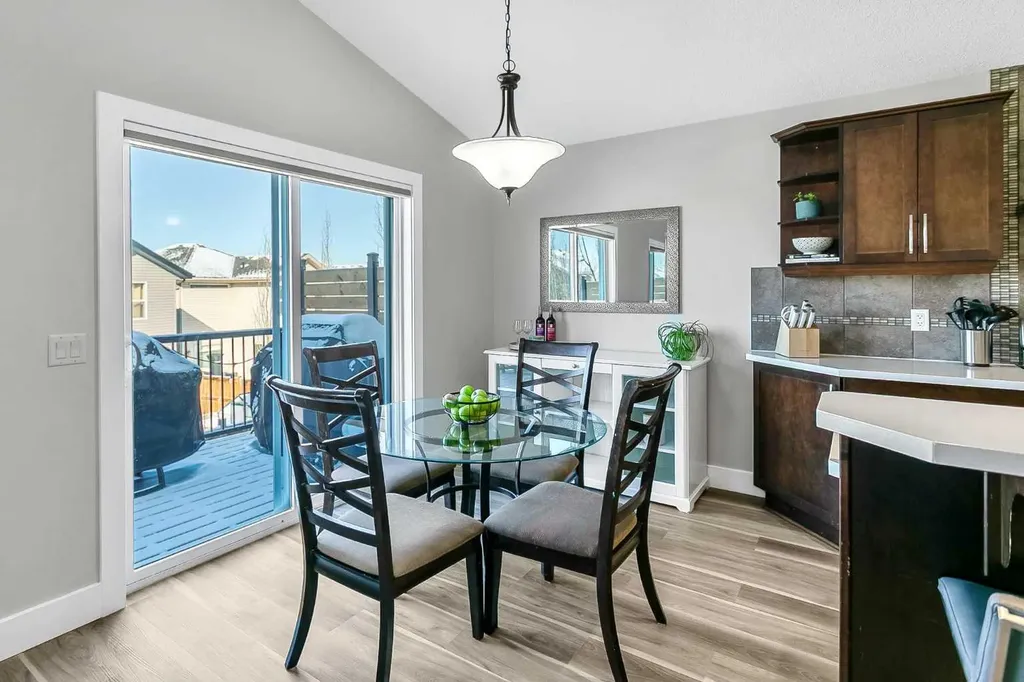 60 Auburn Glen Green SE Calgary AB T3M 0R2