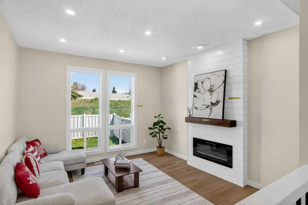 5340 17 Avenue SW Calgary AB T3E 6M3