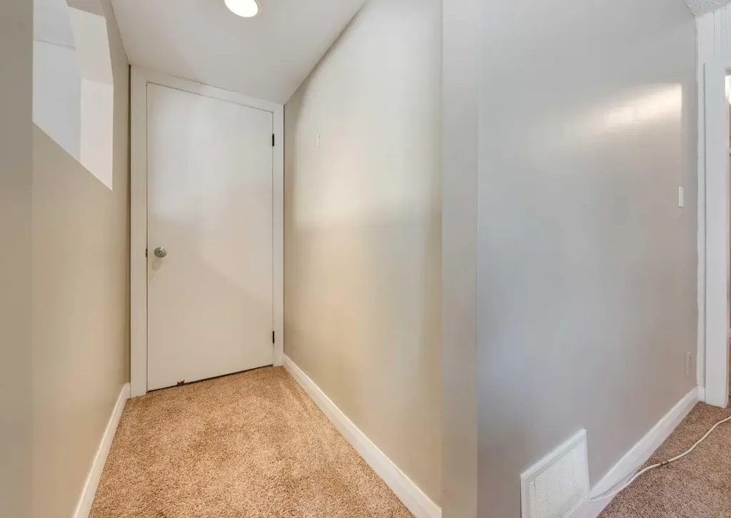 10012 Oakfield Drive SW Calgary AB T2V 4B4