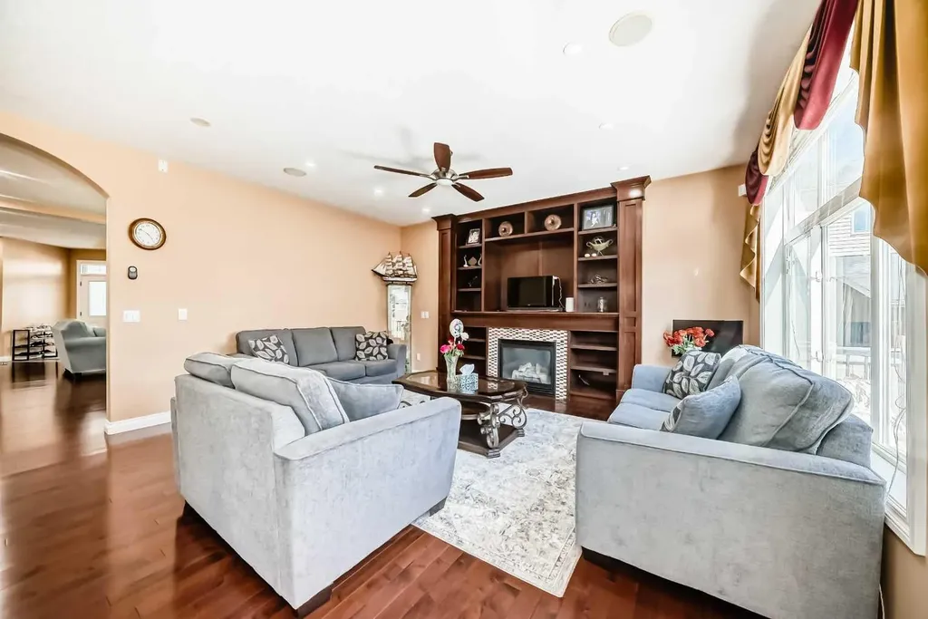 117 Saddlelake Grove NE Calgary AB T3J 0L1