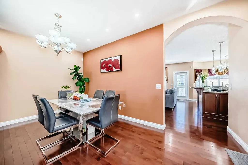 117 Saddlelake Grove NE Calgary AB T3J 0L1